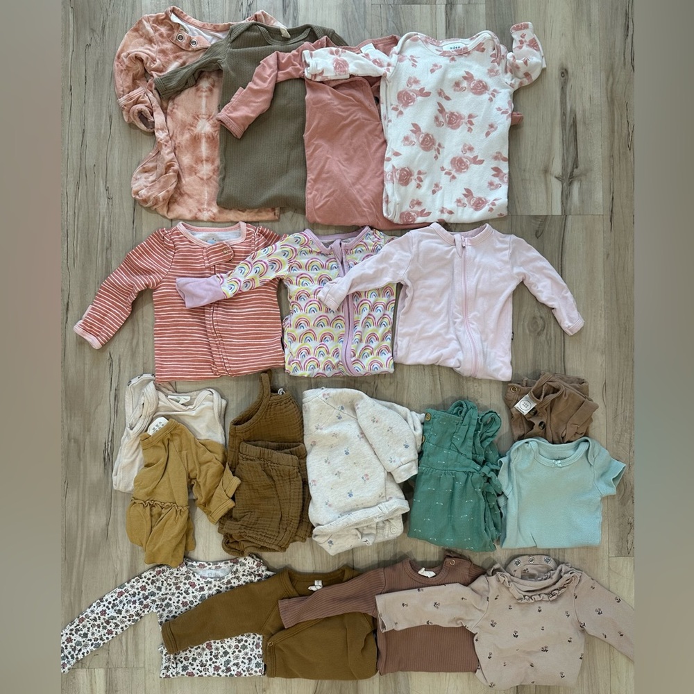 Newborn girls clothing bundle